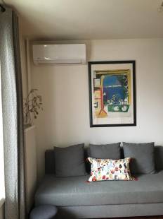 Notre zone d'activité pour ce service Installation de panneaux photovoltaïques sur une toiture de maison à inclinaison optimale pour maximiser la production d'énergie solaire à